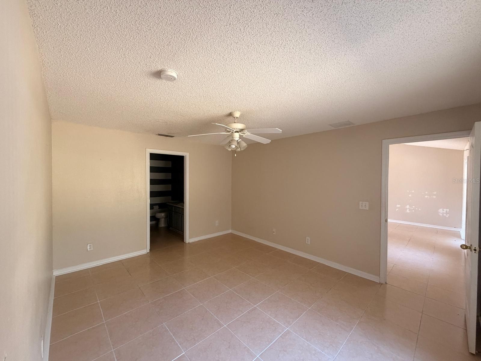 1926 Michigan Court Kissimmee FL 34759 S5141668 image8