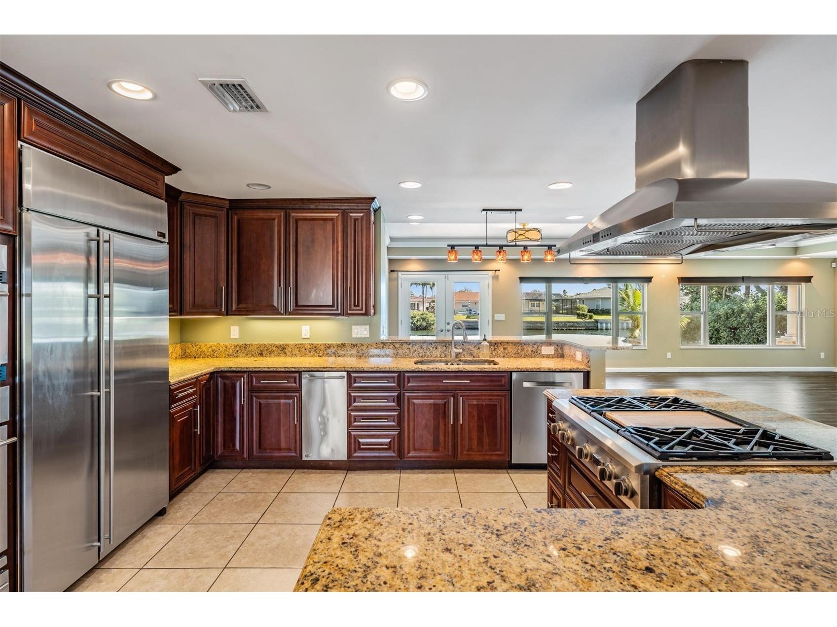 1926 Montana Avenue NE Saint Petersburg FL 33703 TB8466771 image13