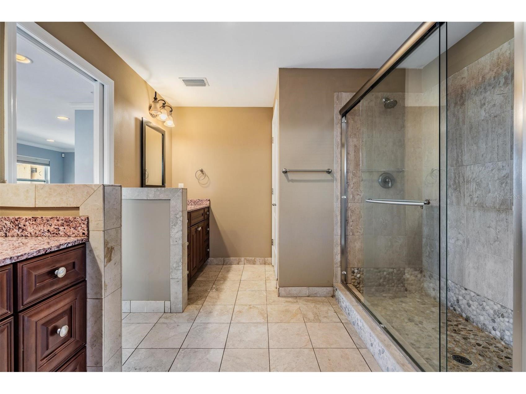 1926 Montana Avenue NE Saint Petersburg FL 33703 TB8466771 image36