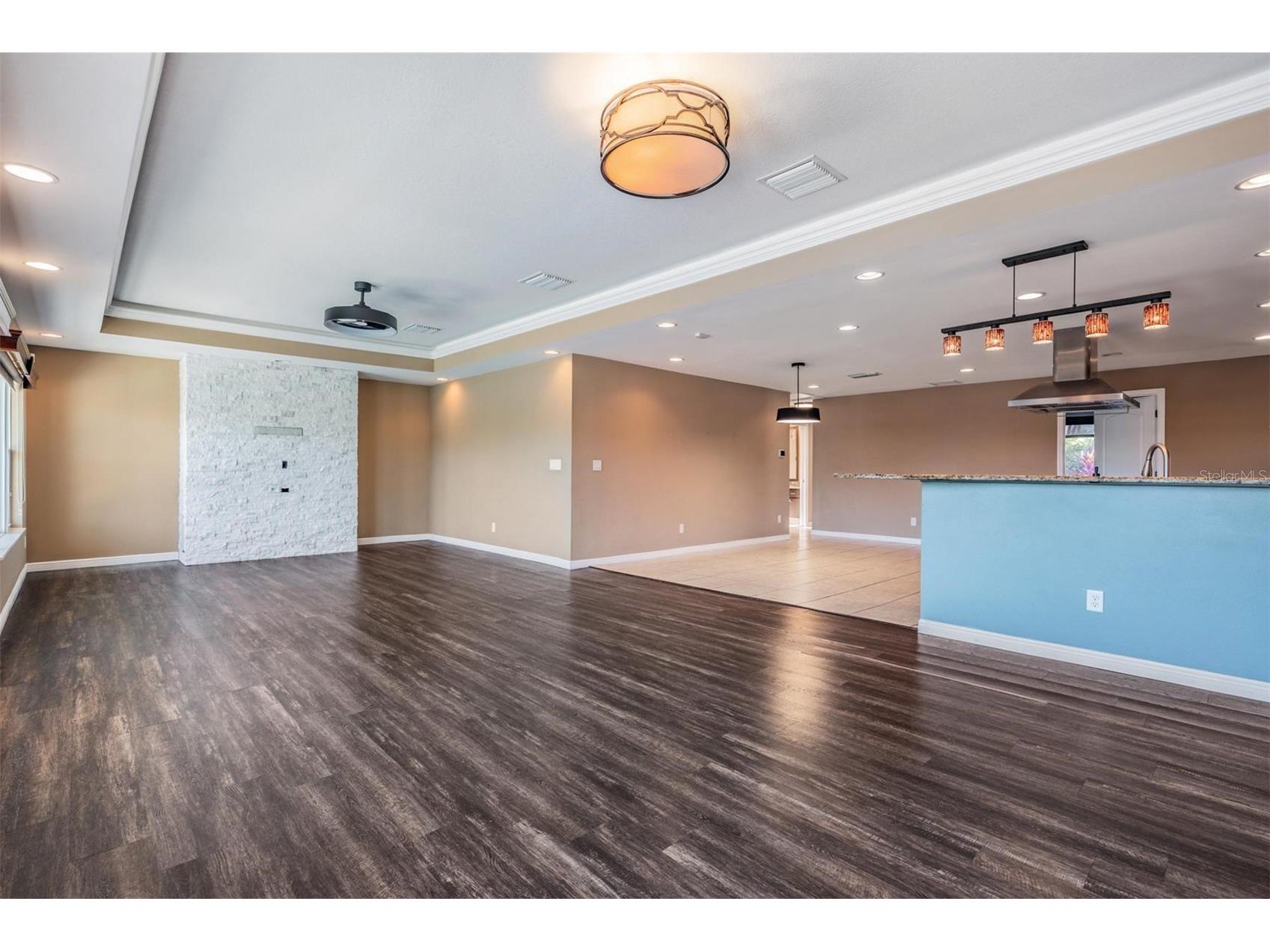 1926 Montana Avenue NE Saint Petersburg FL 33703 TB8466771 image8