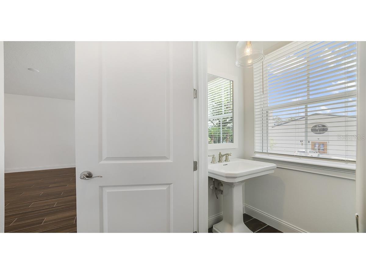 1926 Risby Alley #16 Orlando FL 32803 O6351466 image15