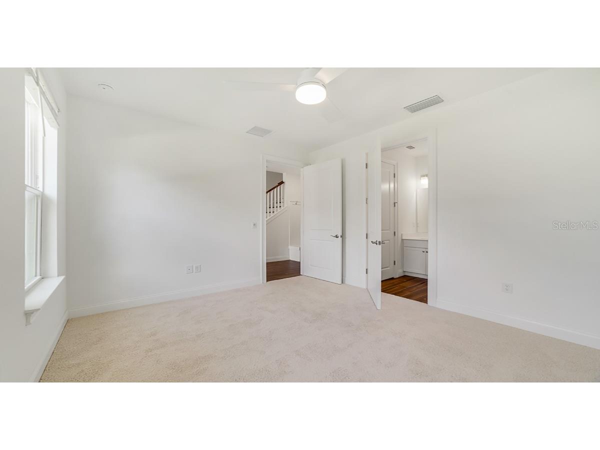 1926 Risby Alley #16 Orlando FL 32803 O6351466 image6