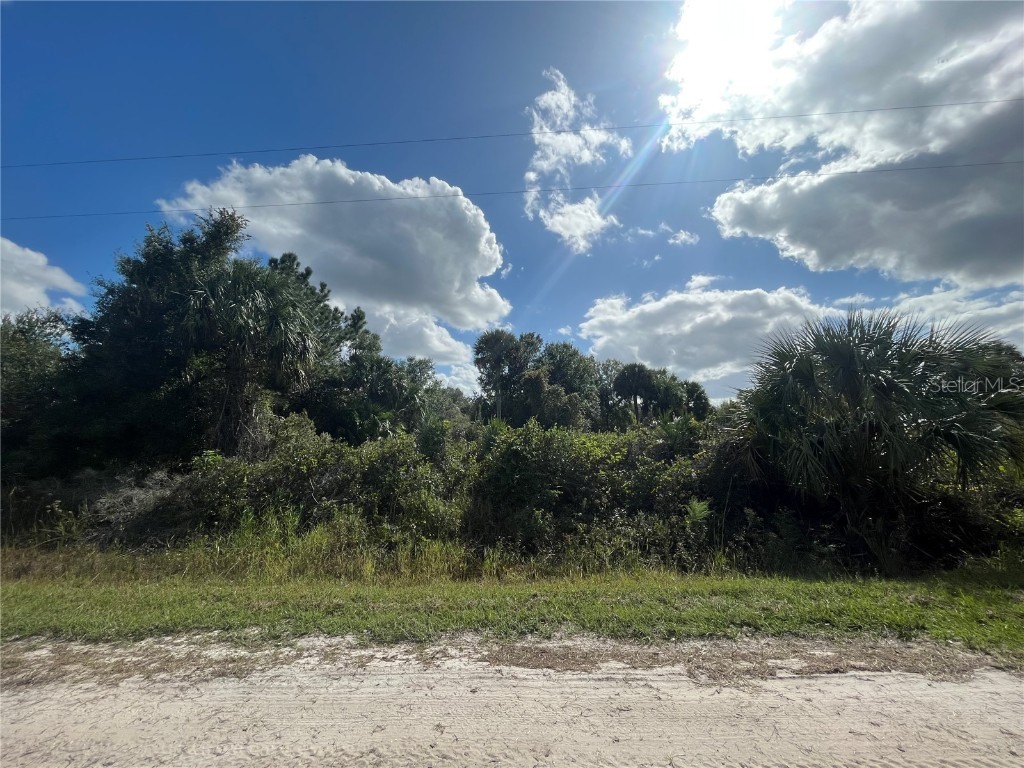 19268 NW 284th Street Okeechobee FL 34972 OK223415 image1