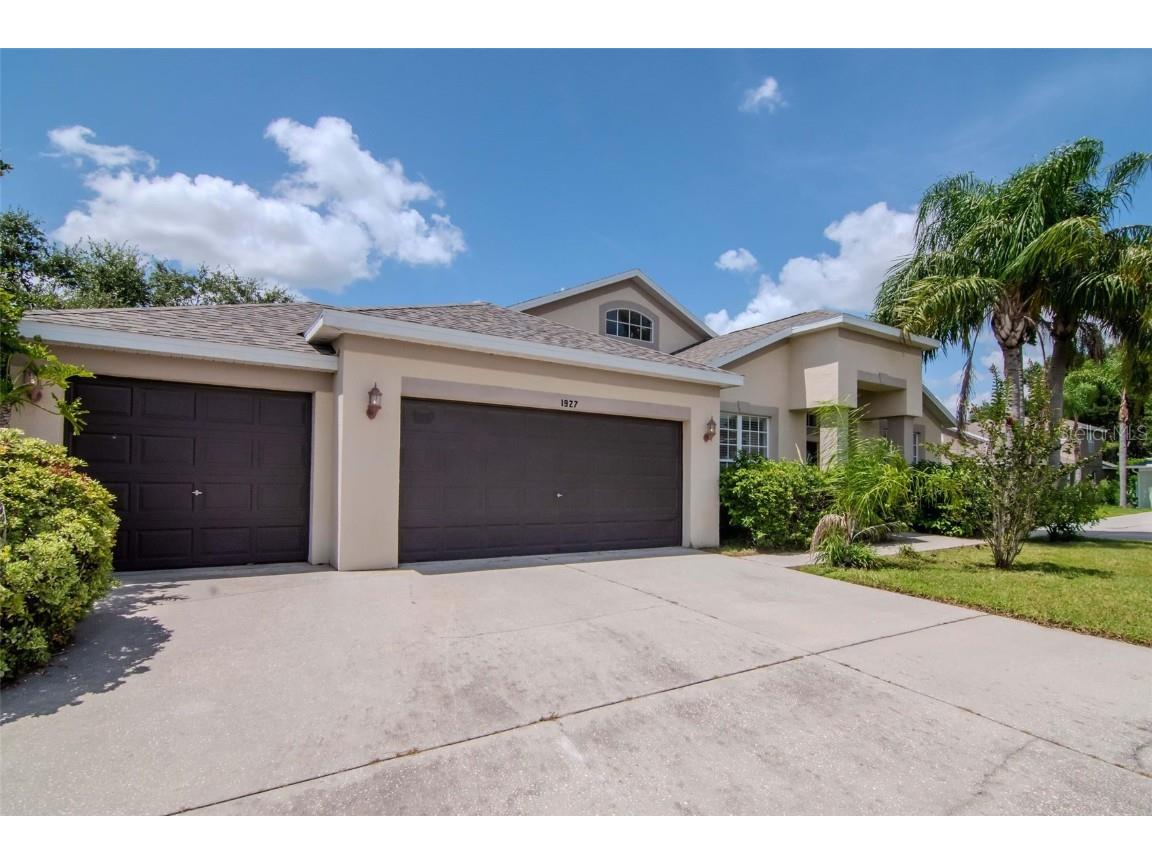 1927 Alecost Court Trinity FL 34655 TB8409496 image1
