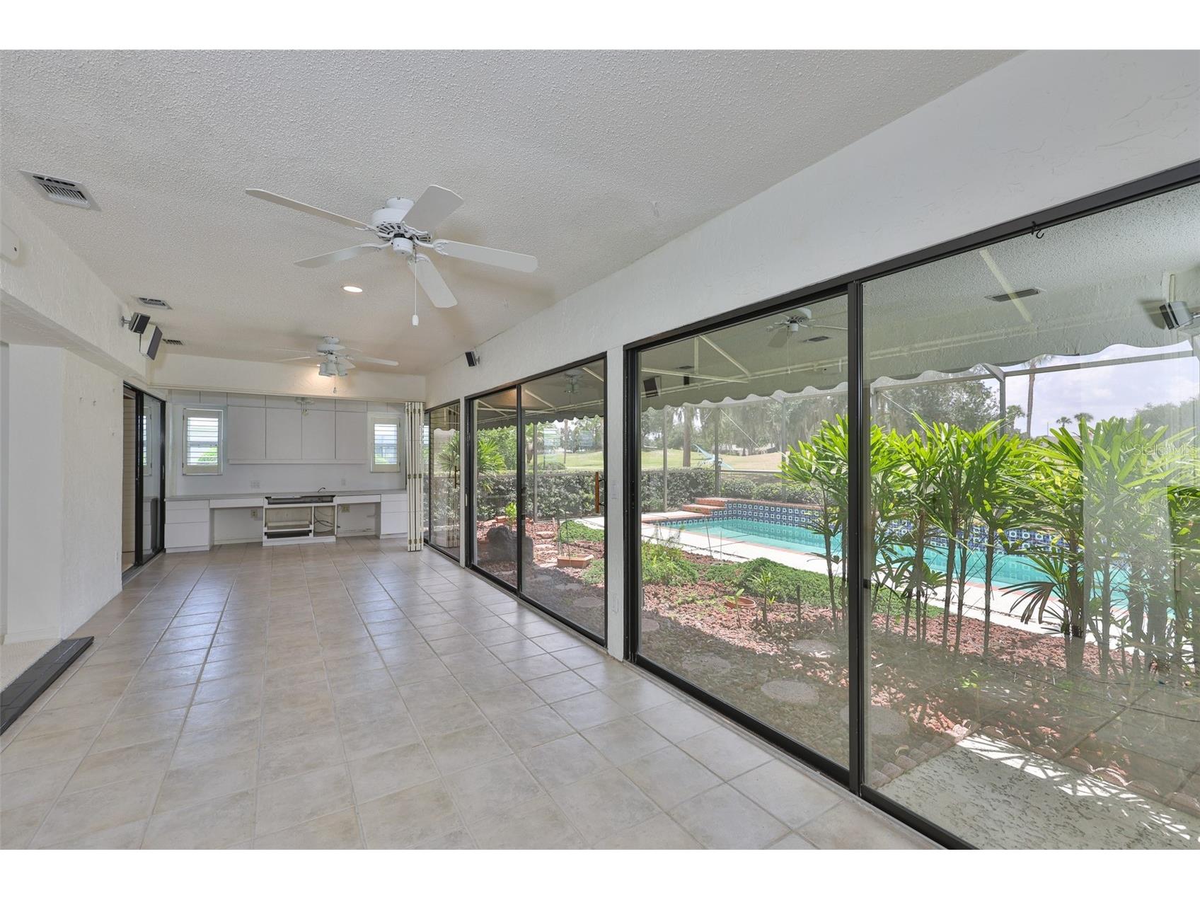 1927 E View Drive Sun City Center FL 33573 TB8526154 image30