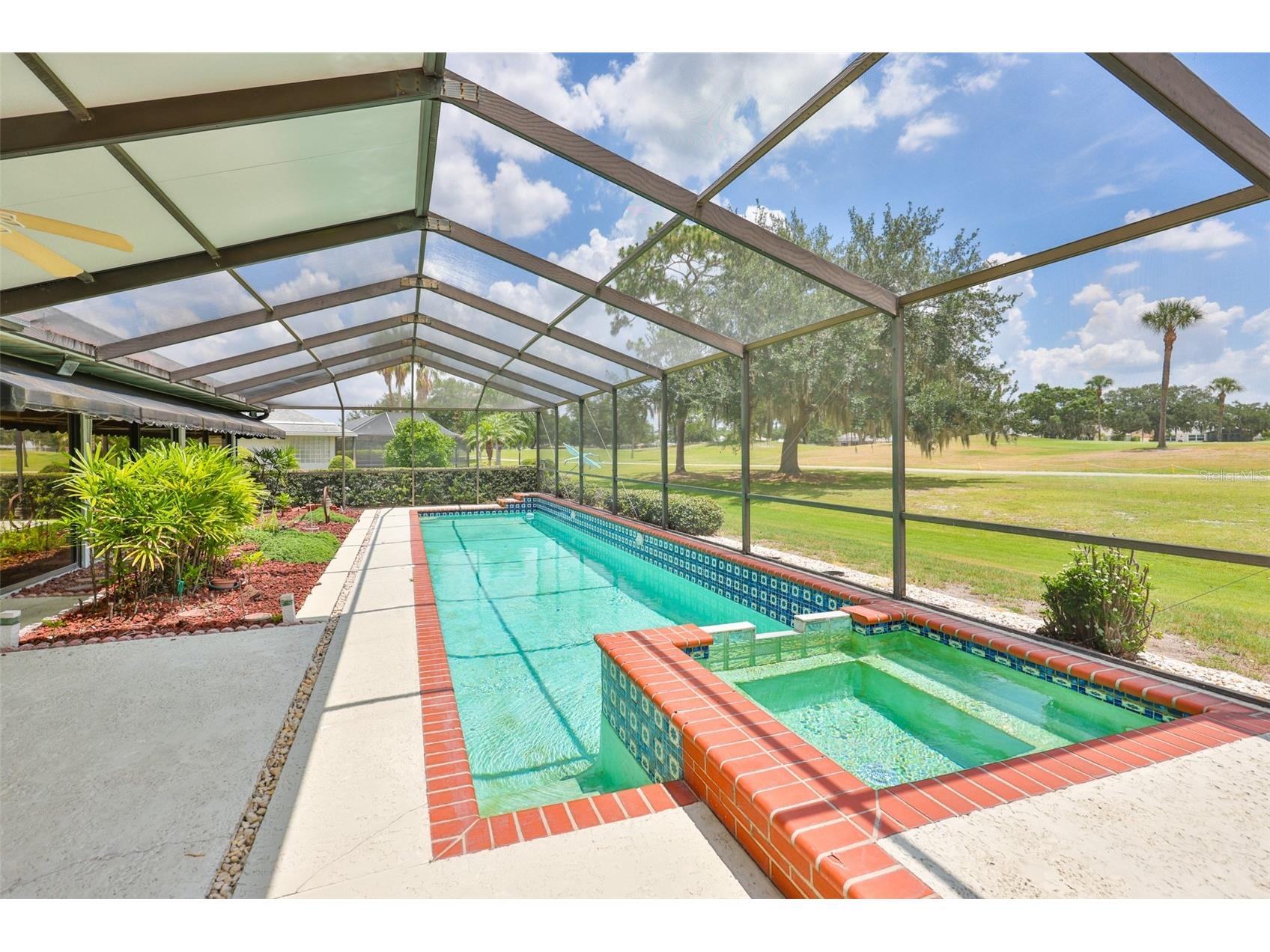 1927 E View Drive Sun City Center FL 33573 TB8526154 image32