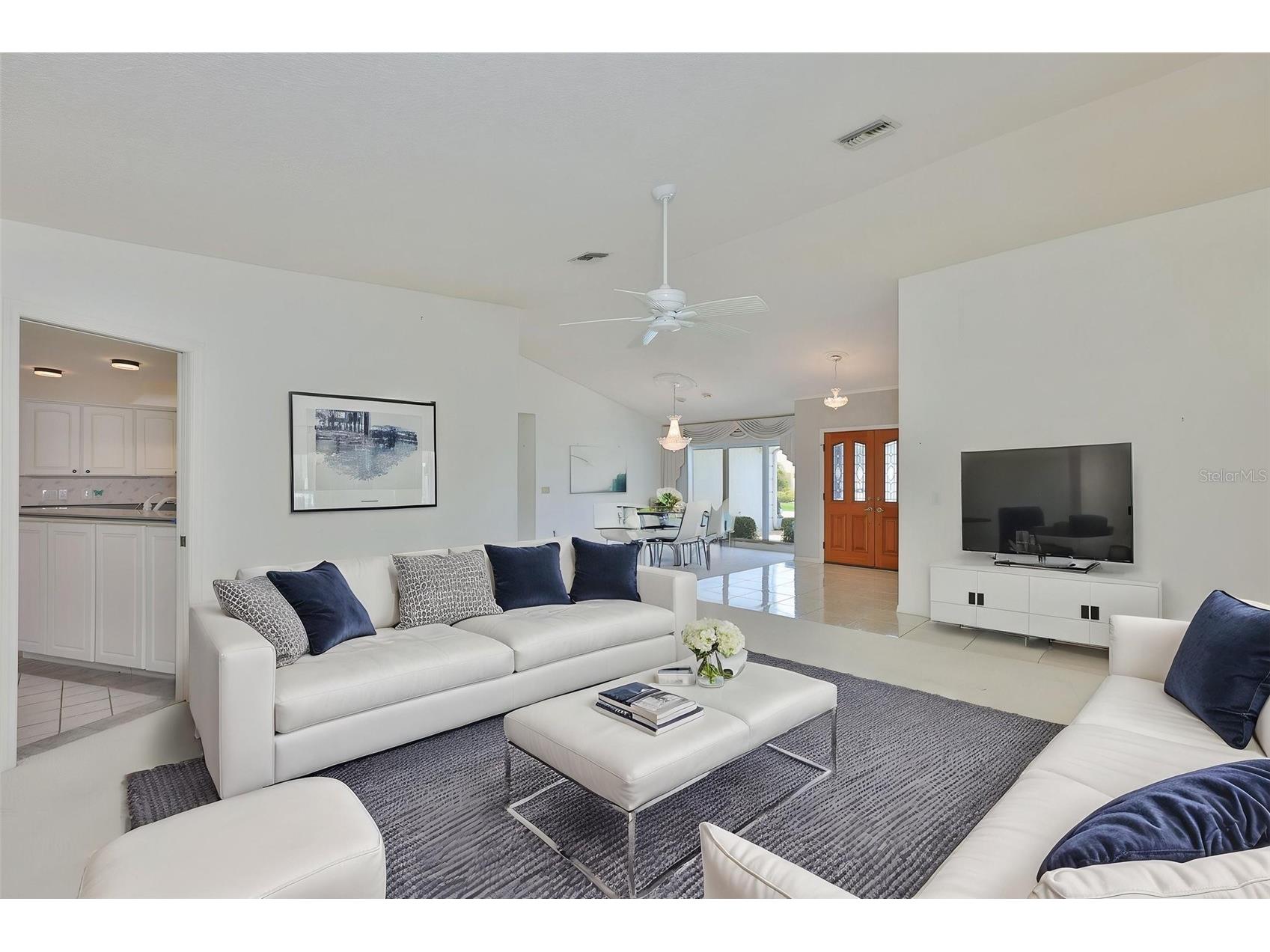 1927 E View Drive Sun City Center FL 33573 TB8526154 image8
