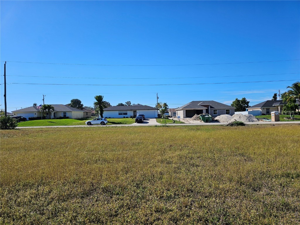 1927 NE 18th Place Cape Coral FL 33909 A4609394 image2