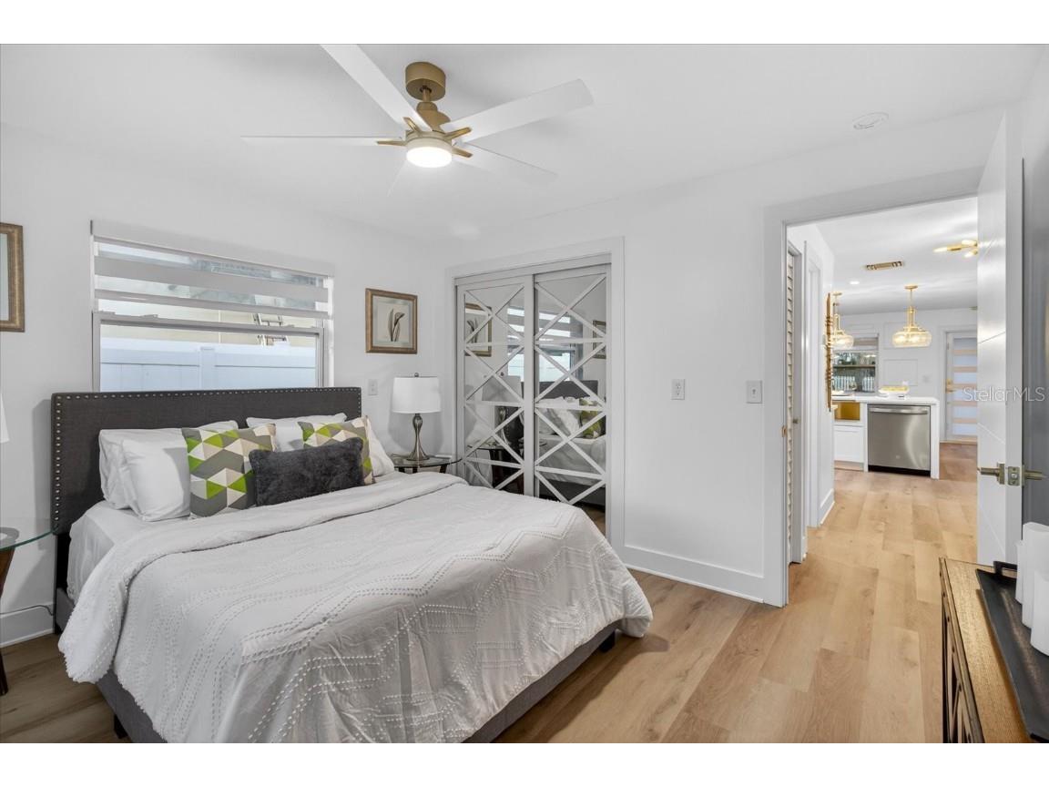 1927 Shore Acres Boulevard NE Saint Petersburg FL 33703 TB8455466 image17