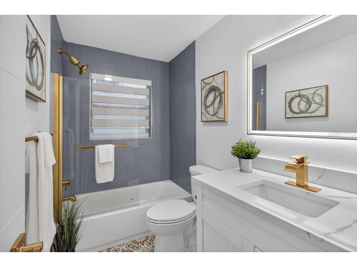 1927 Shore Acres Boulevard NE Saint Petersburg FL 33703 TB8455466 image18