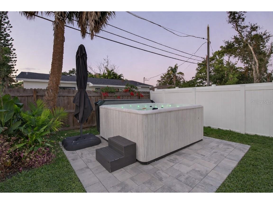 1927 Shore Acres Boulevard NE Saint Petersburg FL 33703 TB8455466 image33