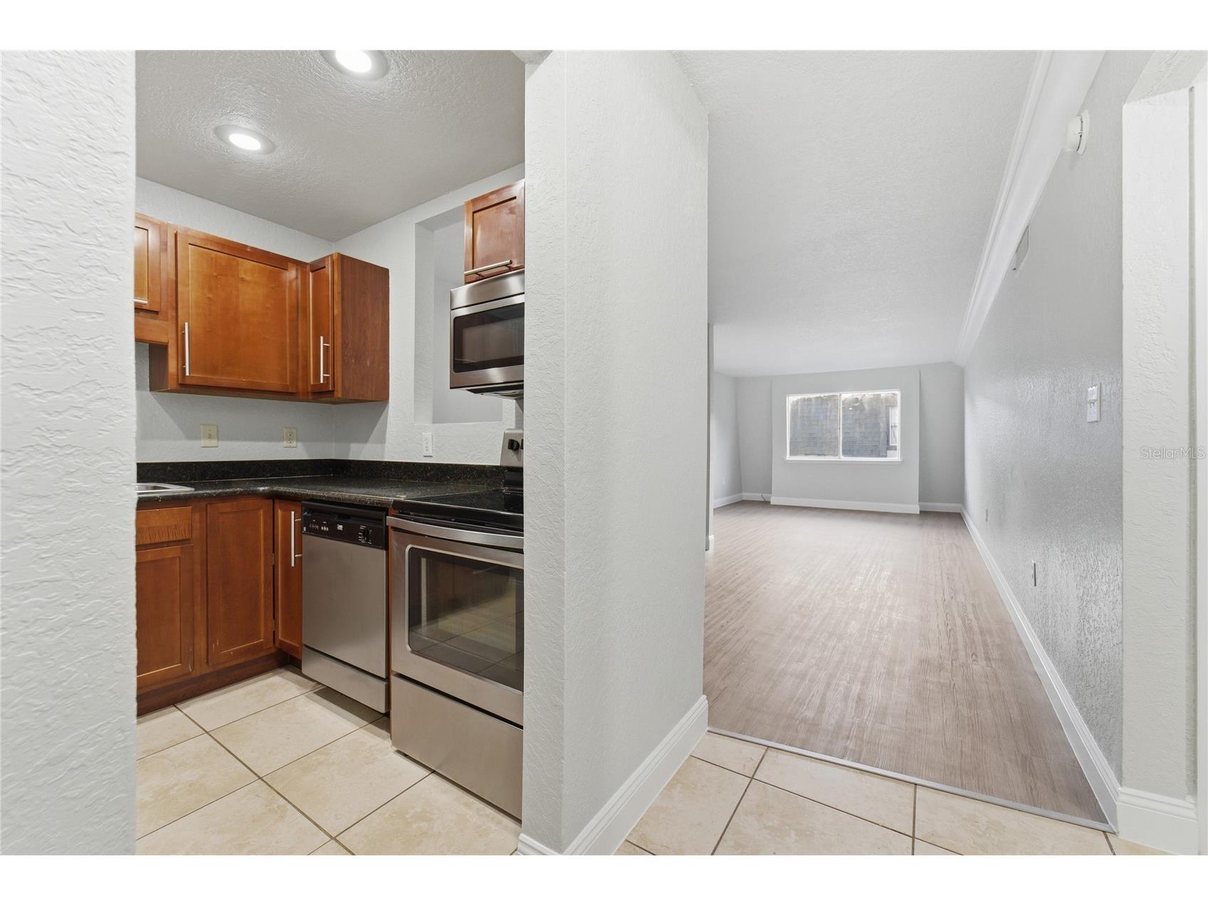 1928 Conway Road #19 Orlando FL 32812 O6410003 image5