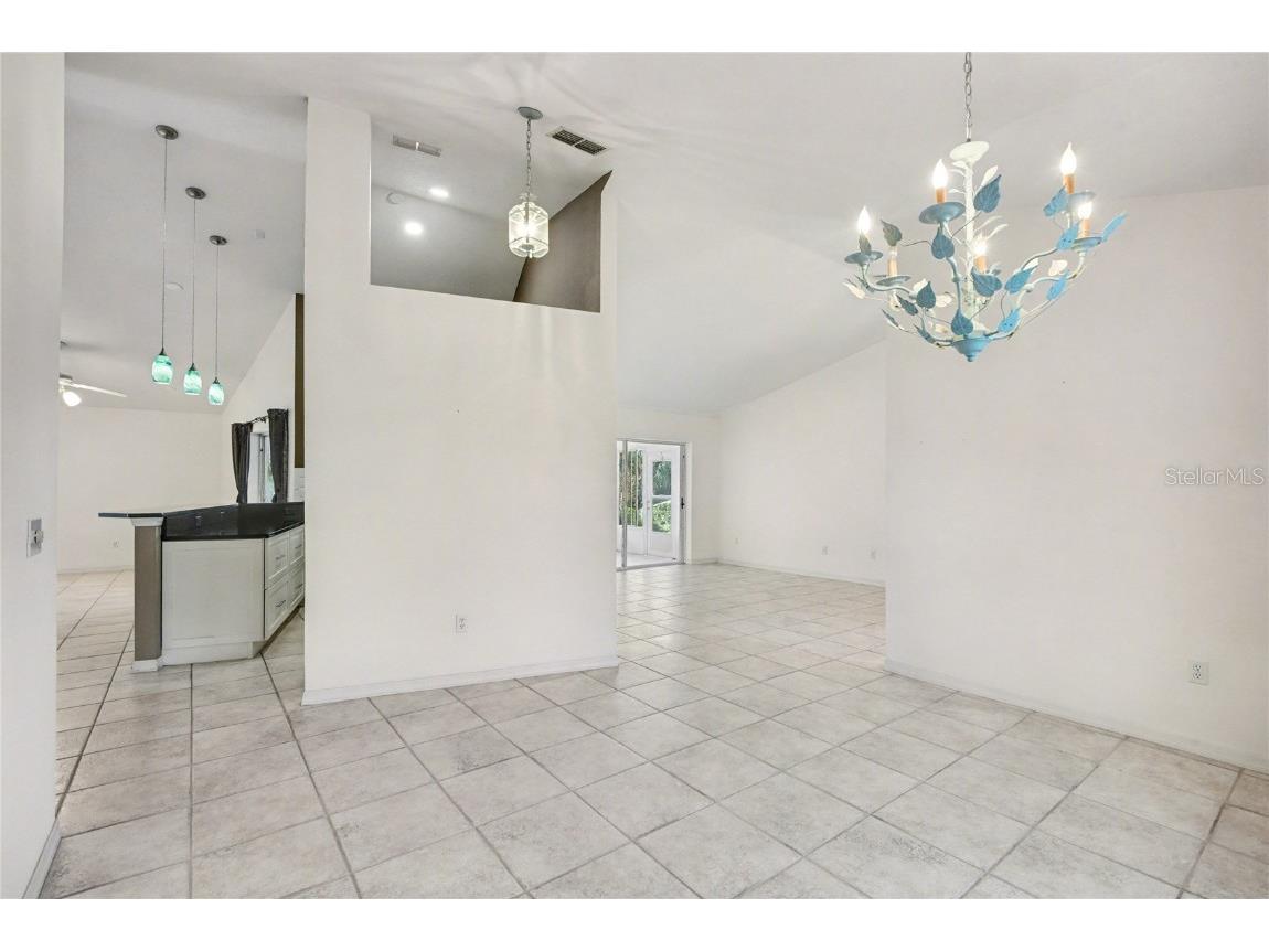 1928 Southcreek Boulevard Port Orange FL 32128 O6368106 image10