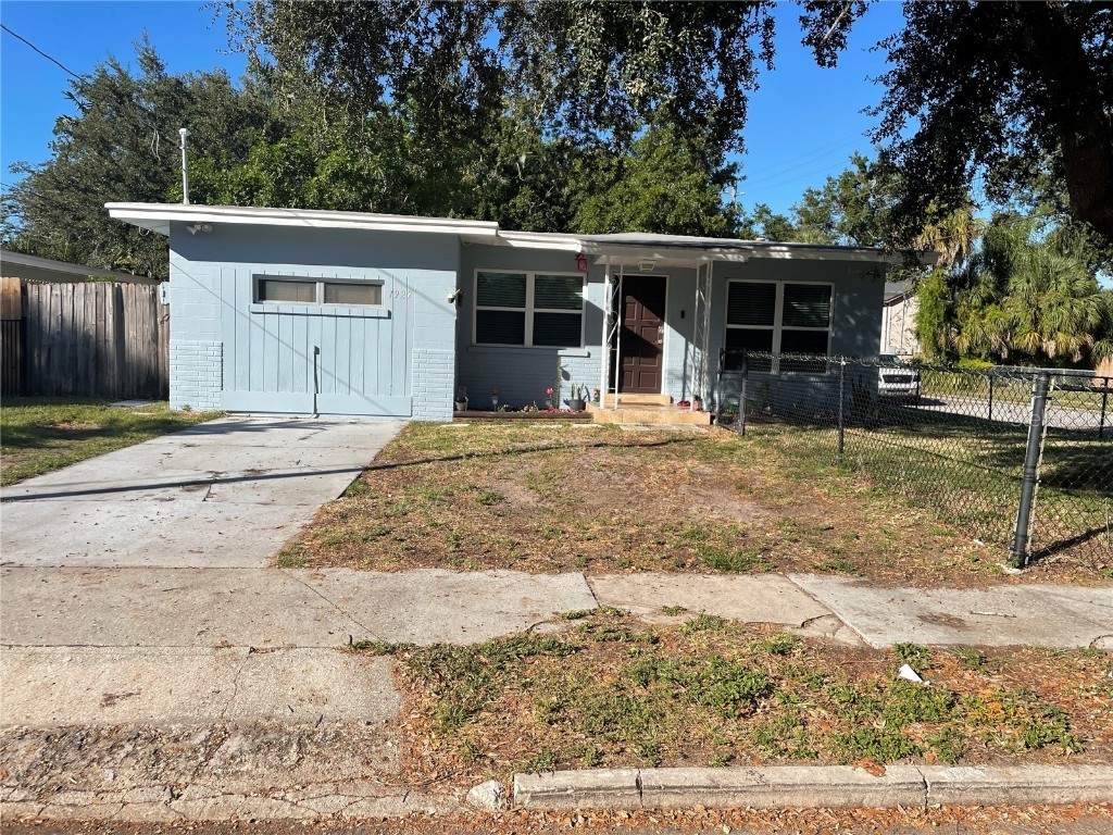 1929 3rd Avenue E Bradenton FL 34208 A4672699 image1
