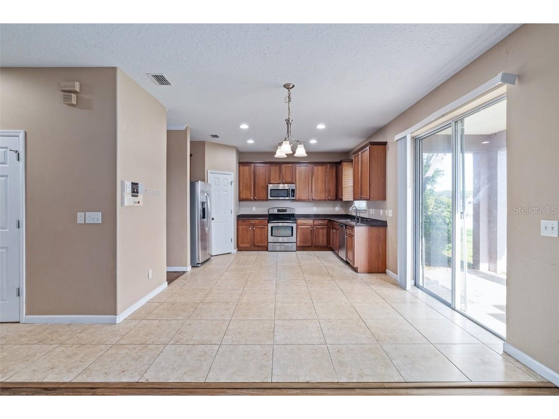 1929 Cove Point Road Port Orange FL 32128 V4942453 image3