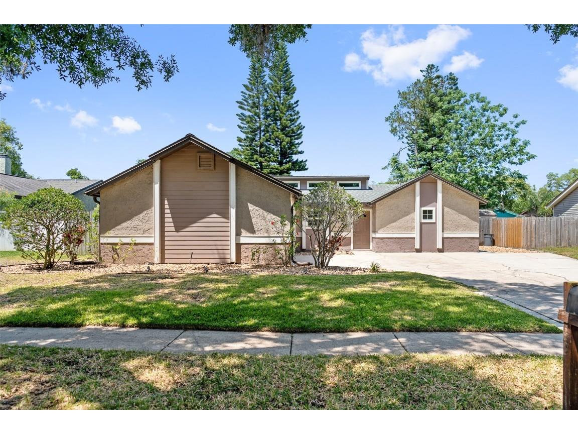 1929 Houndslake Drive Winter Park FL 32792 O6199274 image1