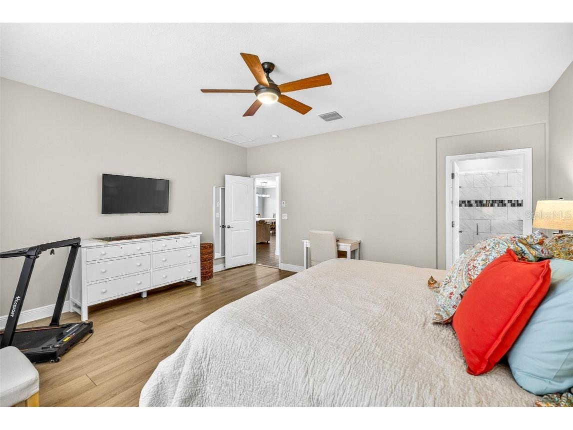 1929 Moorhen Way Lutz FL 33558 TB8435832 image34