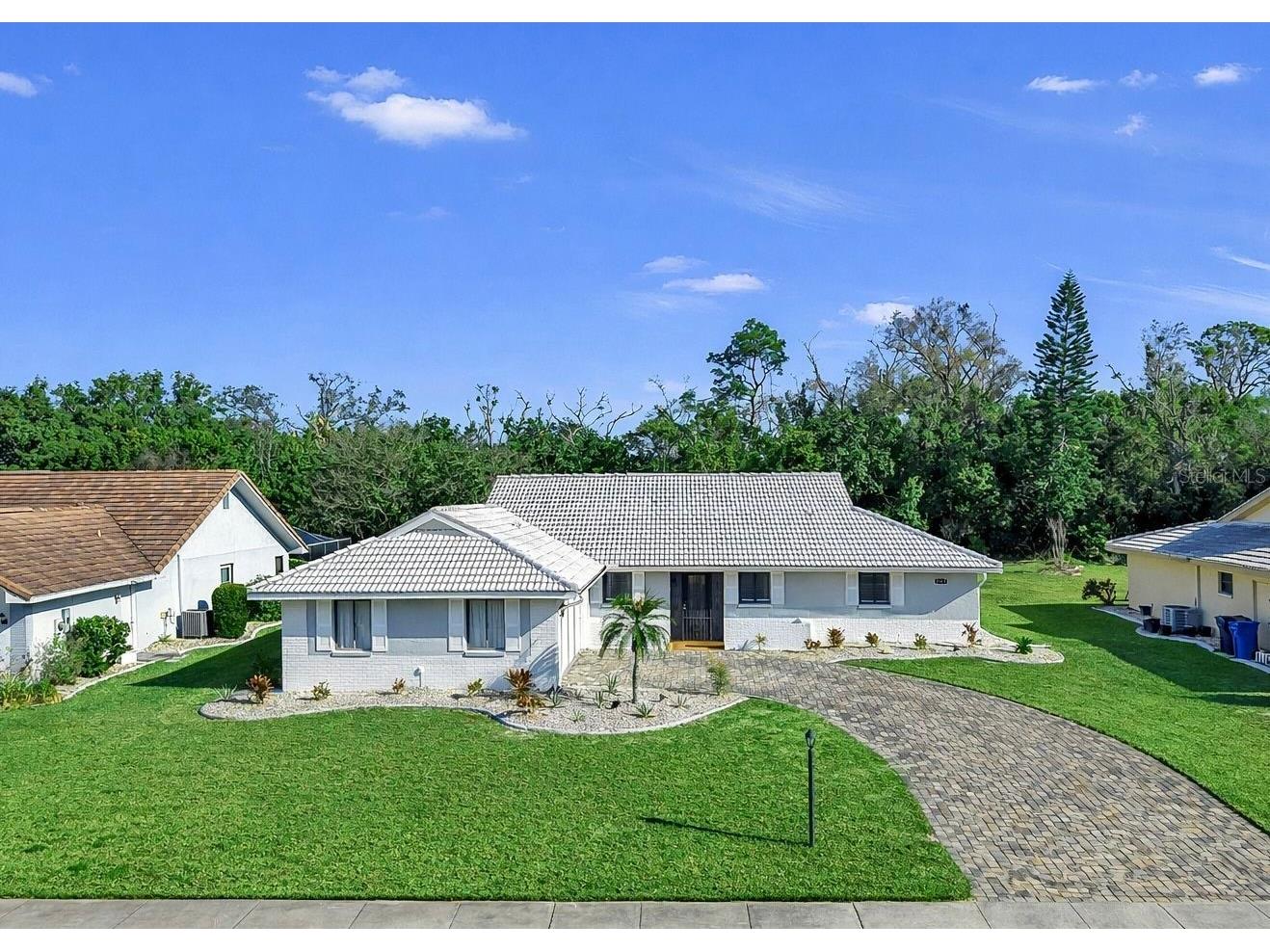1929 New Bedford Drive Sun City Center FL 33573 TB8480412 image1
