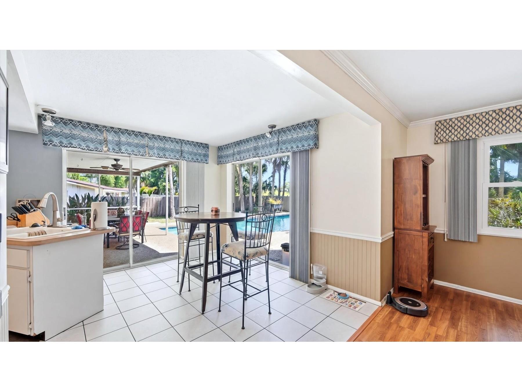 1929 Par Place Sarasota FL 34240 A4690285 image13