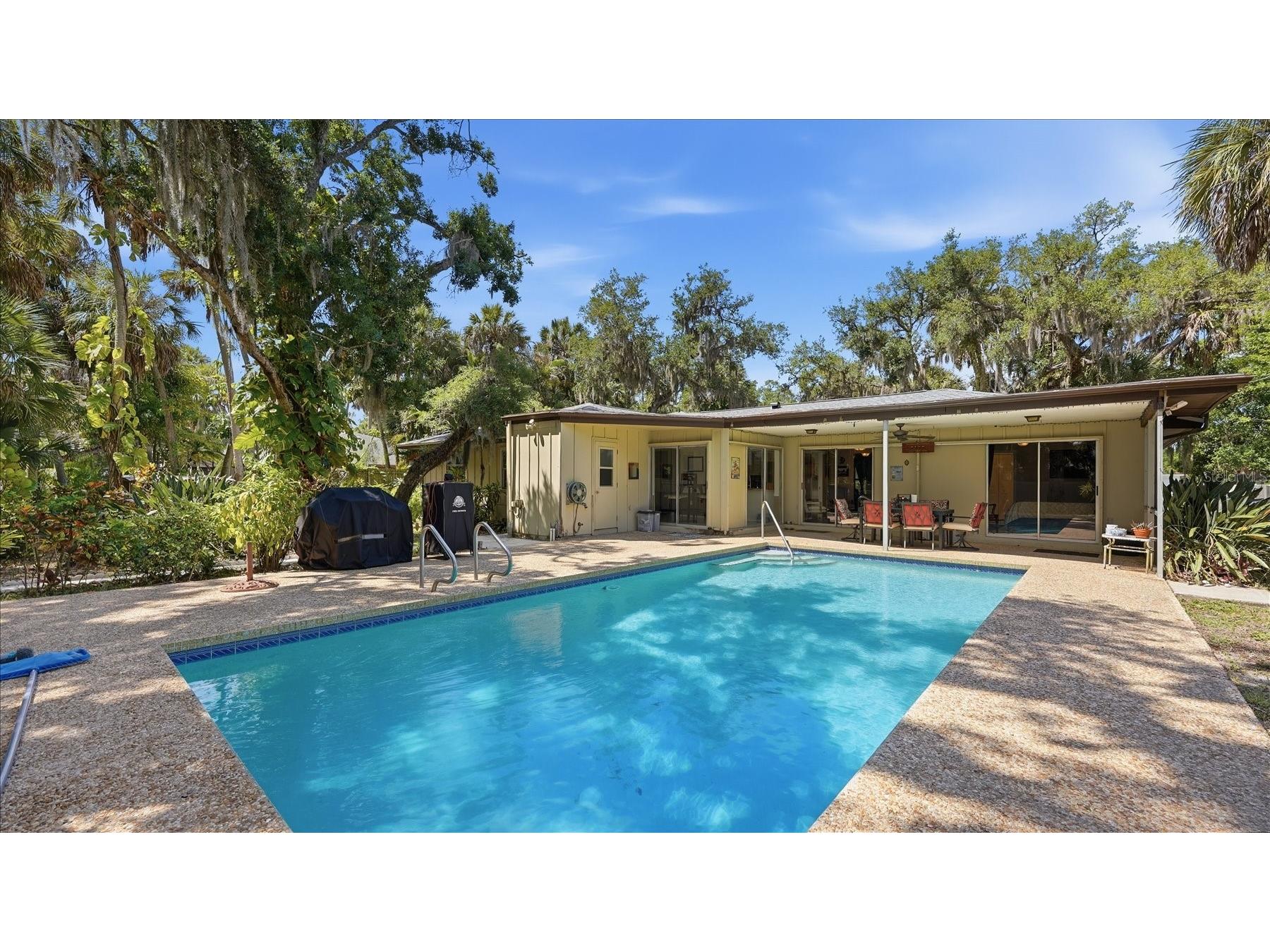 1929 Par Place Sarasota FL 34240 A4690285 image29