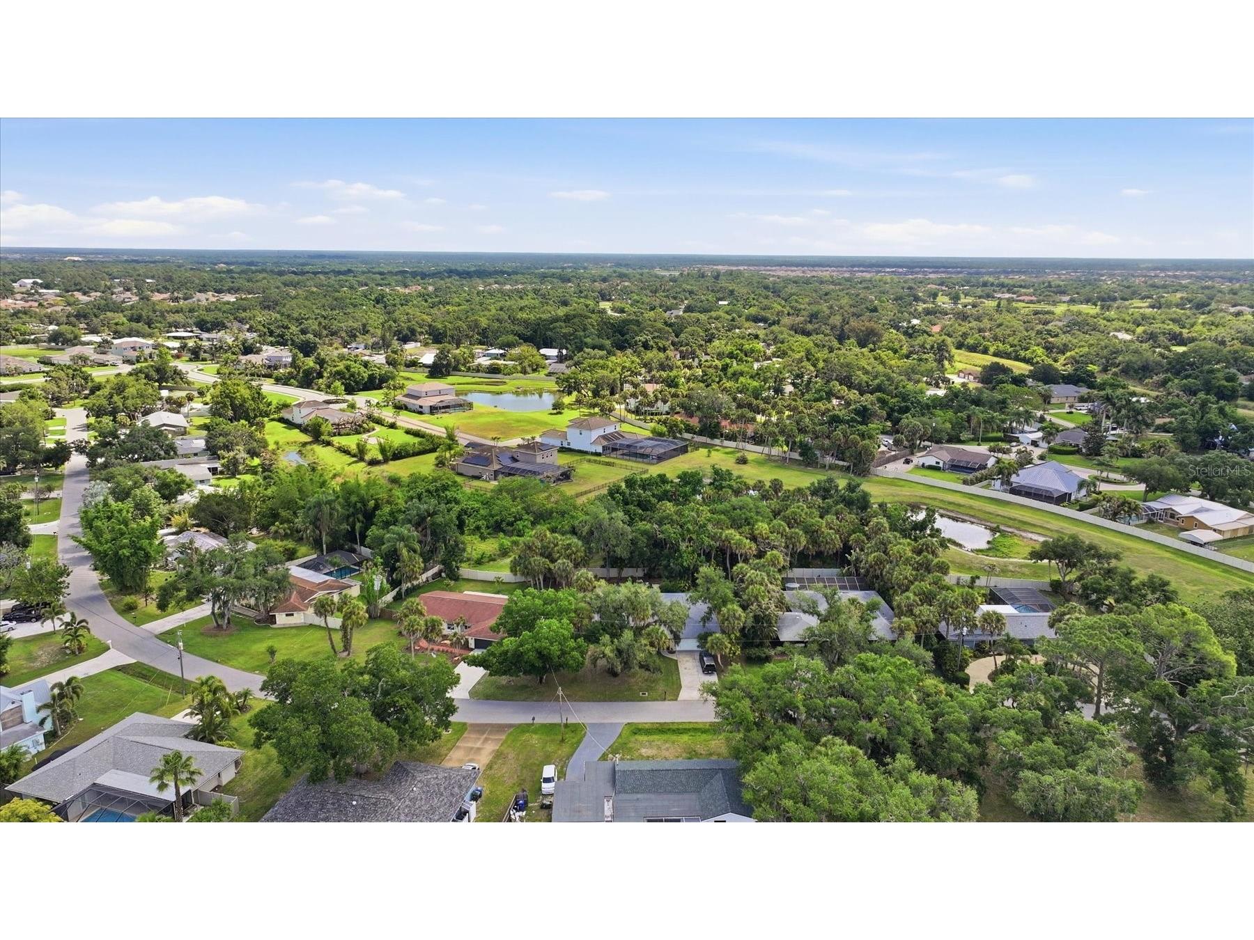 1929 Par Place Sarasota FL 34240 A4690285 image41