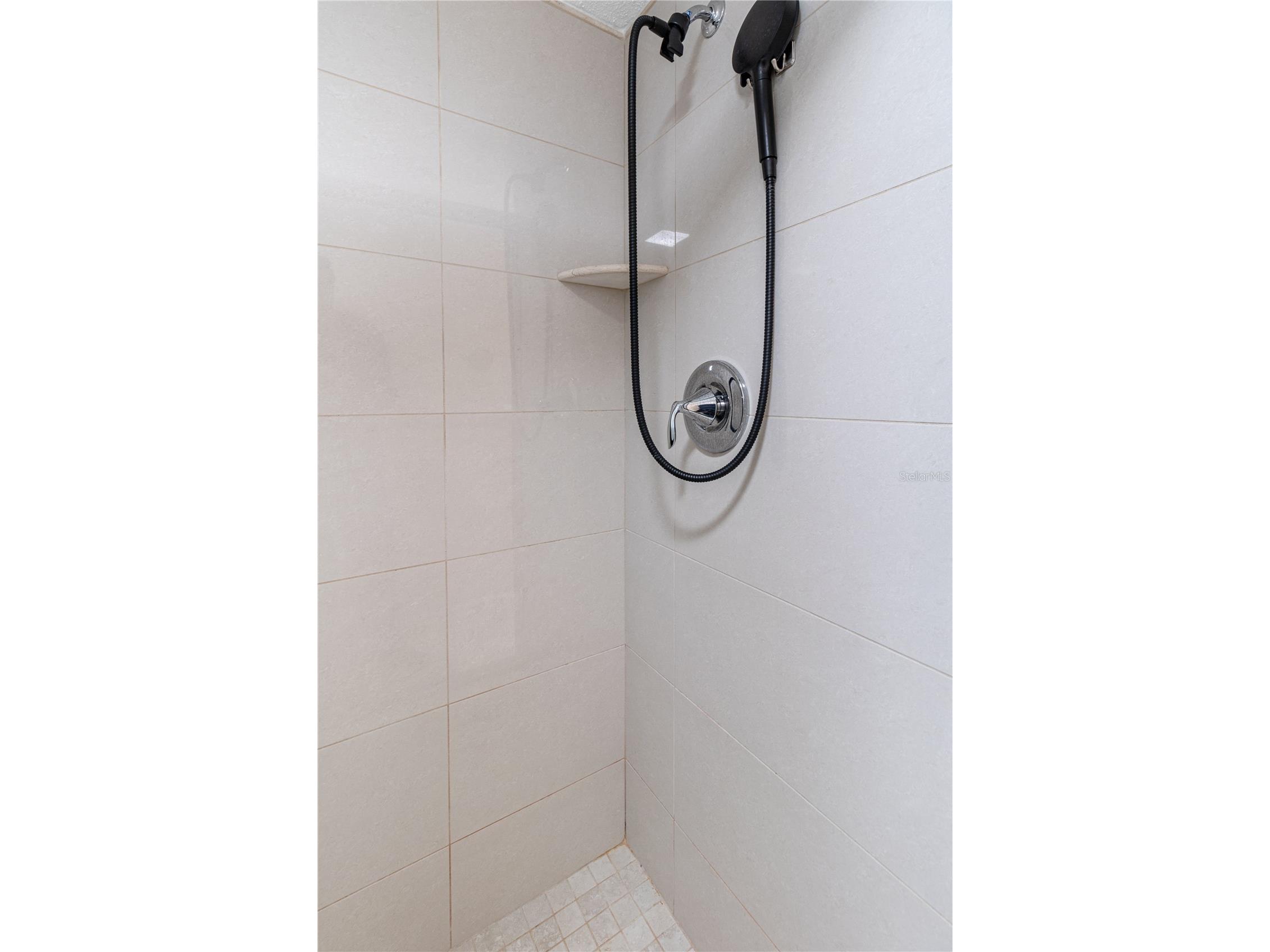 1929 Valencia Way Clearwater FL 33764 L4961336 image37