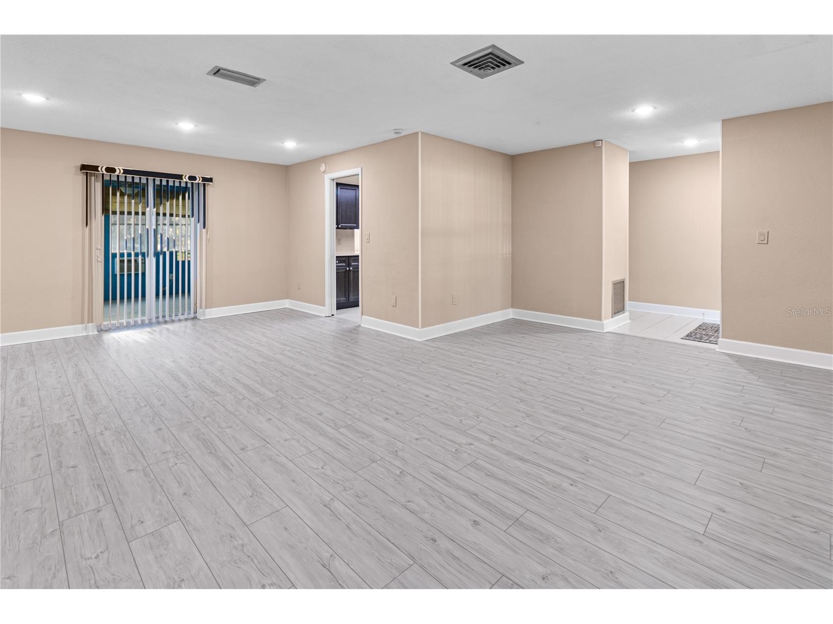 1929 Valencia Way Clearwater FL 33764 L4961336 image5