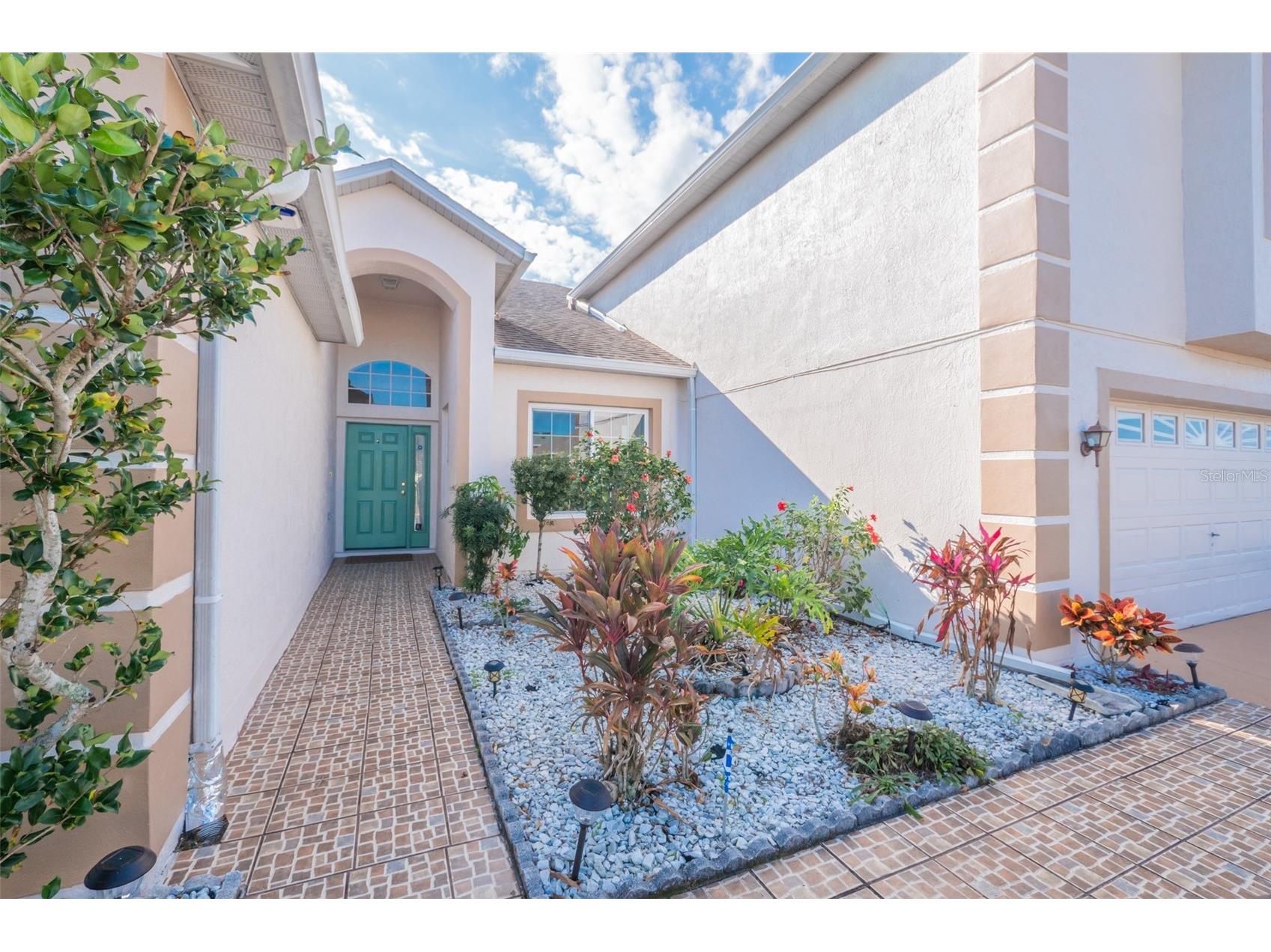 193 Aurelia Court Kissimmee FL 34758 S5141378 image3