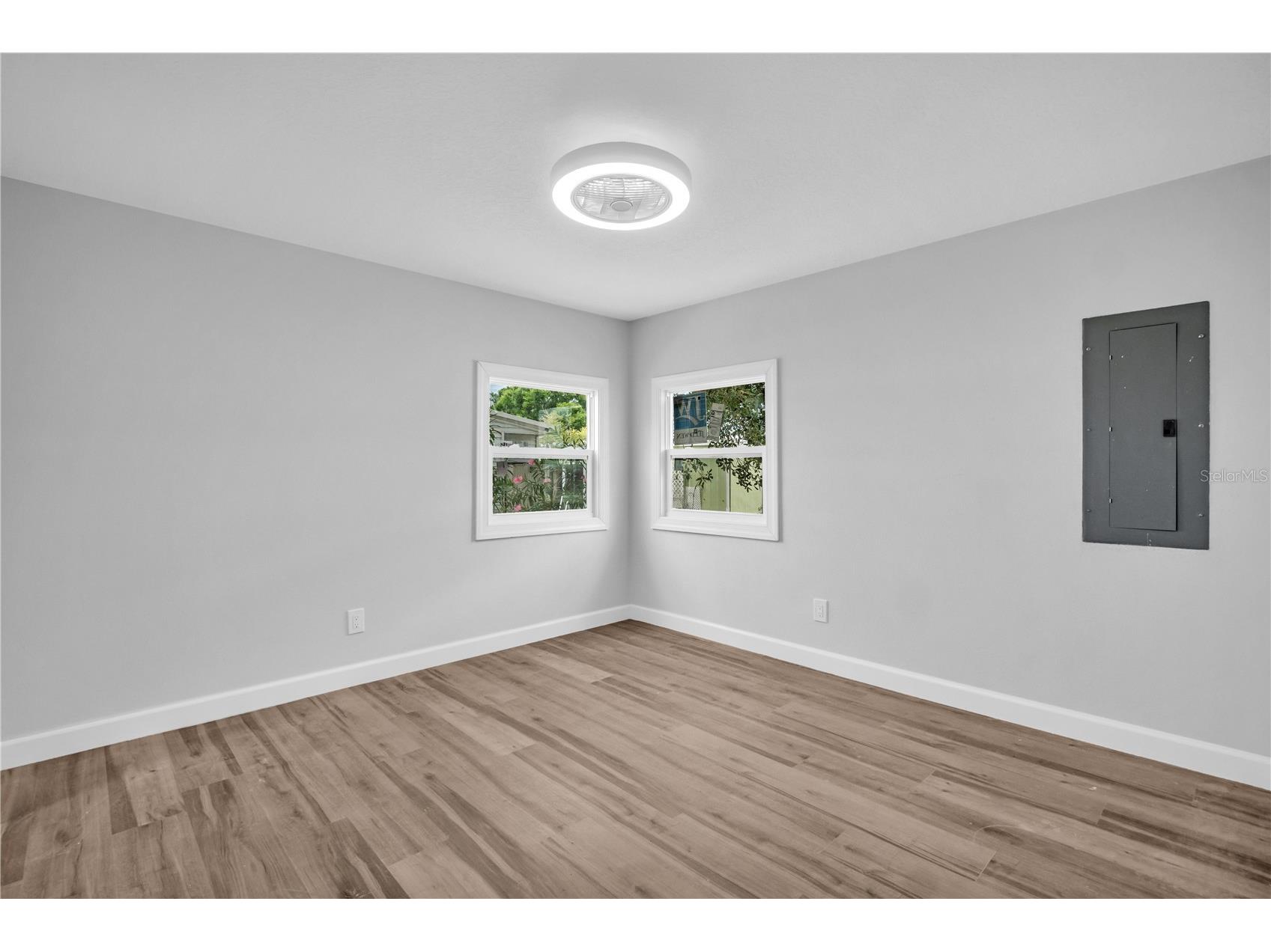 193 Blue Marlin Drive Oldsmar FL 34677 TB8503933 image34
