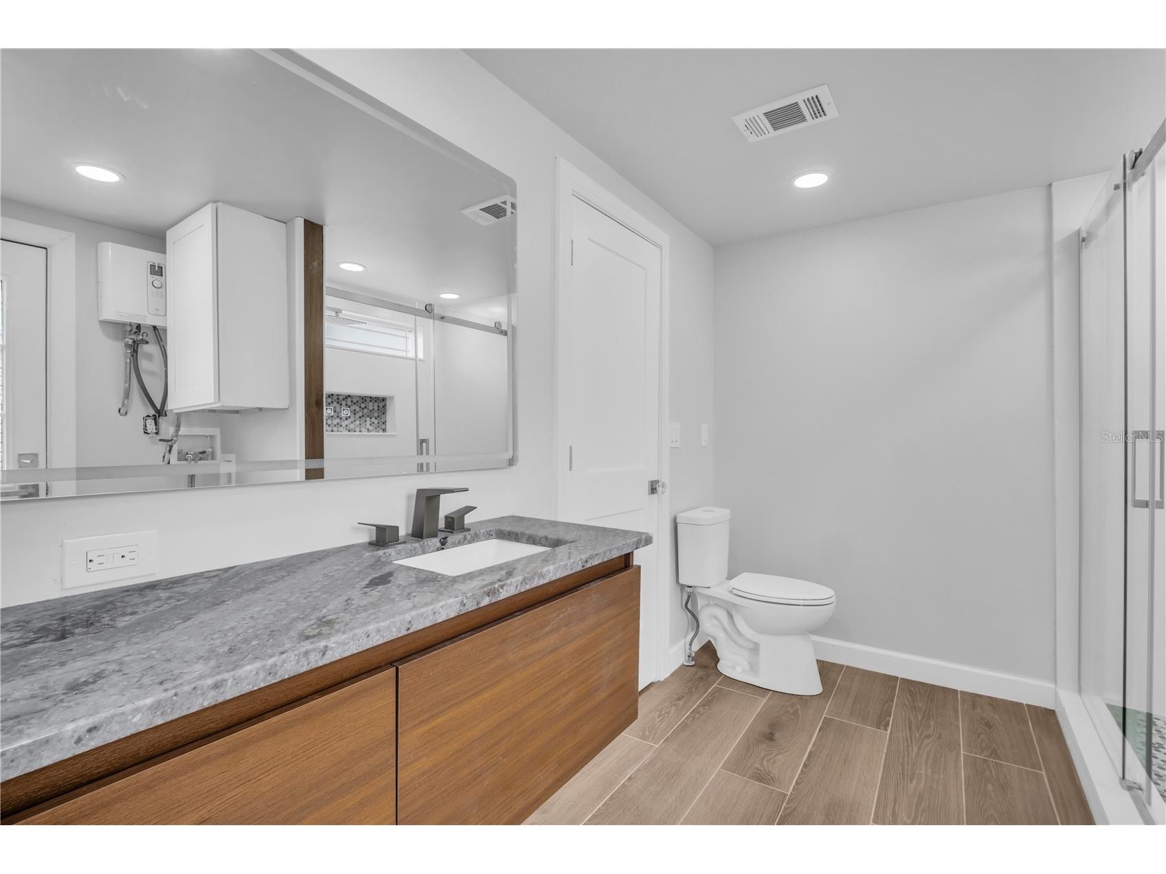 193 Blue Marlin Drive Oldsmar FL 34677 TB8503933 image36