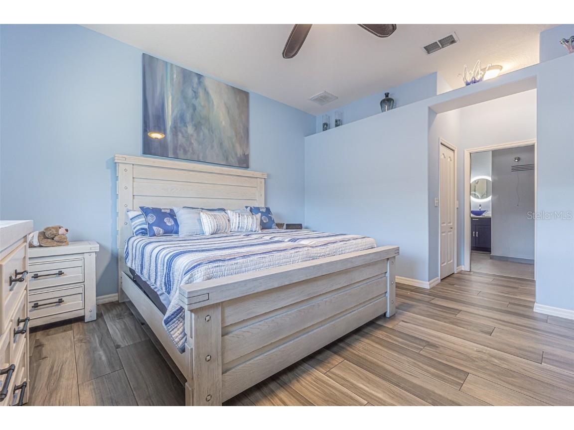 193 E Canal Drive Palm Harbor FL 34684 - LAKE TARPON TB8404595 image17