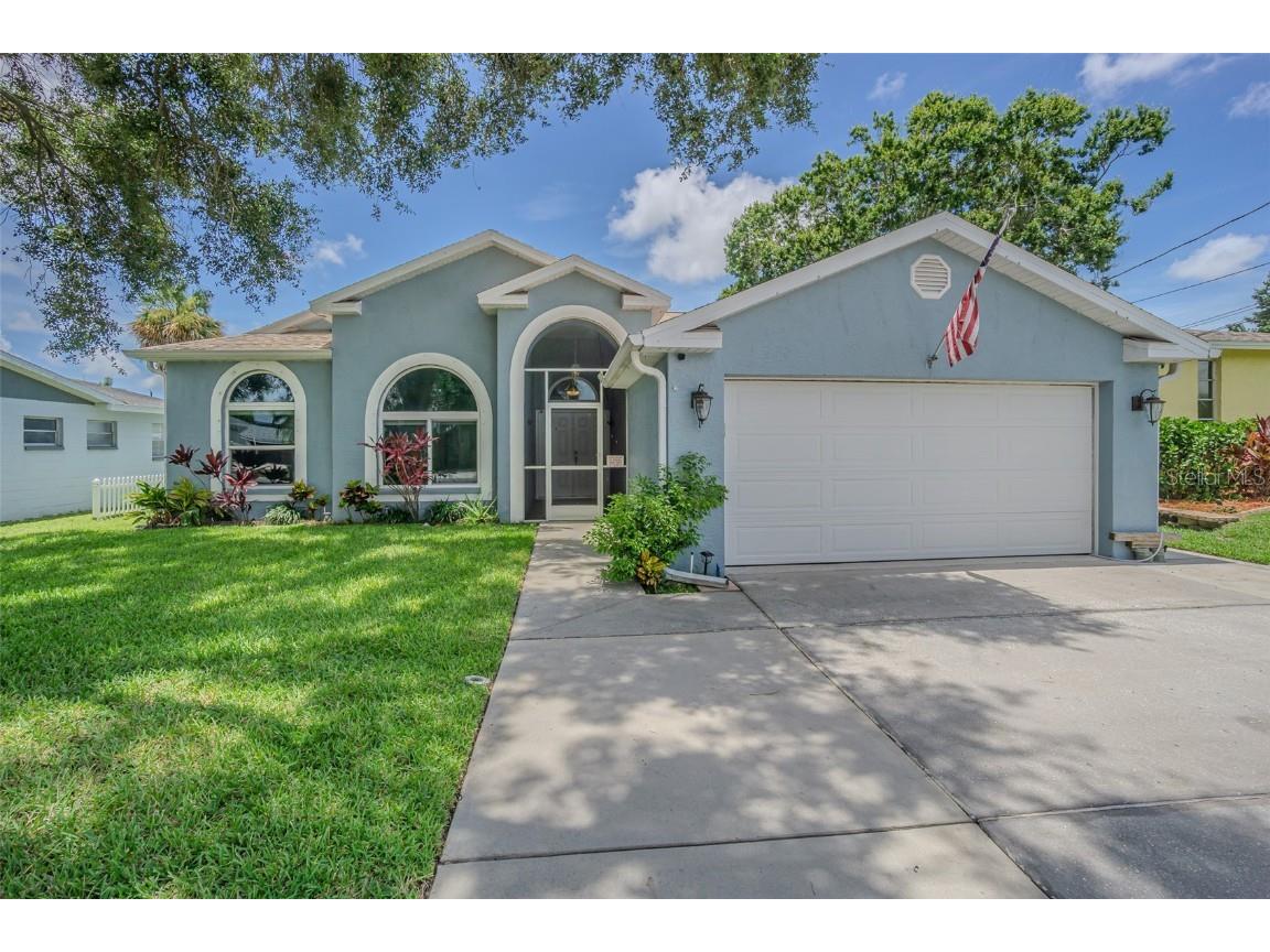 193 E Canal Drive Palm Harbor FL 34684 - LAKE TARPON TB8404595 image30