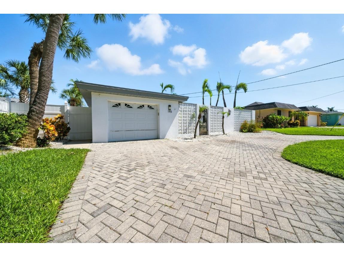 193 Mar Street Saint Pete Beach FL 33706 TB8422633 image1