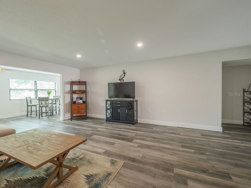 193 Pineneedle Drive Bradenton FL 34210 A4694934 image18
