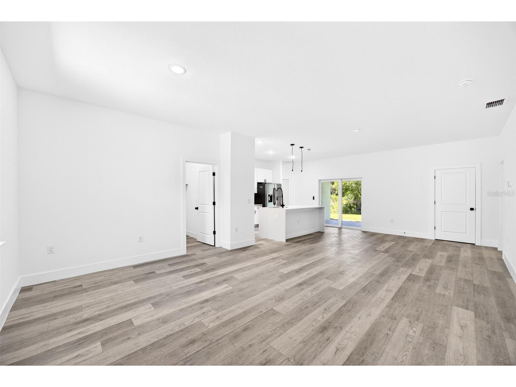 193 Santa Fe Street Port Charlotte FL 33953 C7523121 image2