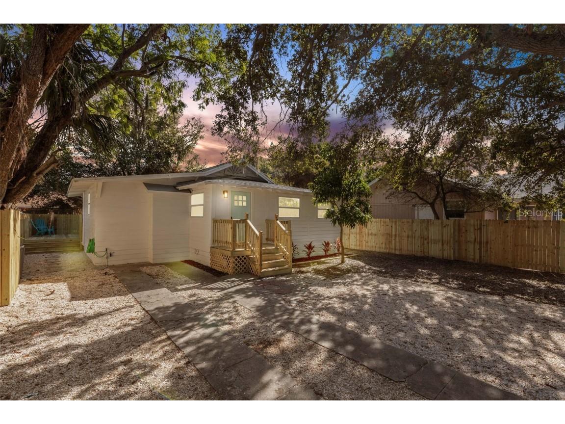 1930 22nd Street S Saint Petersburg FL 33712 U8222141 image1