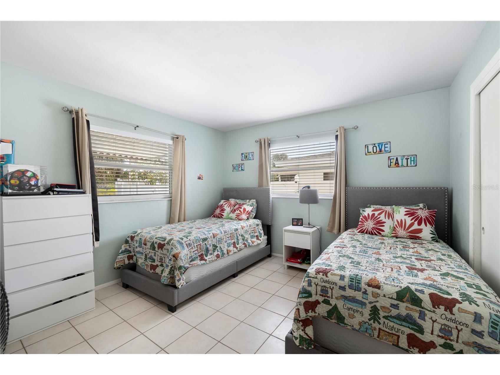 1930 74th Avenue N Saint Petersburg FL 33702 TB8508234 image16