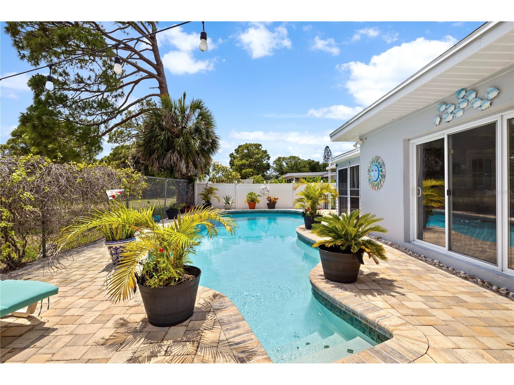 1930 74th Avenue N Saint Petersburg FL 33702 TB8508234 image21