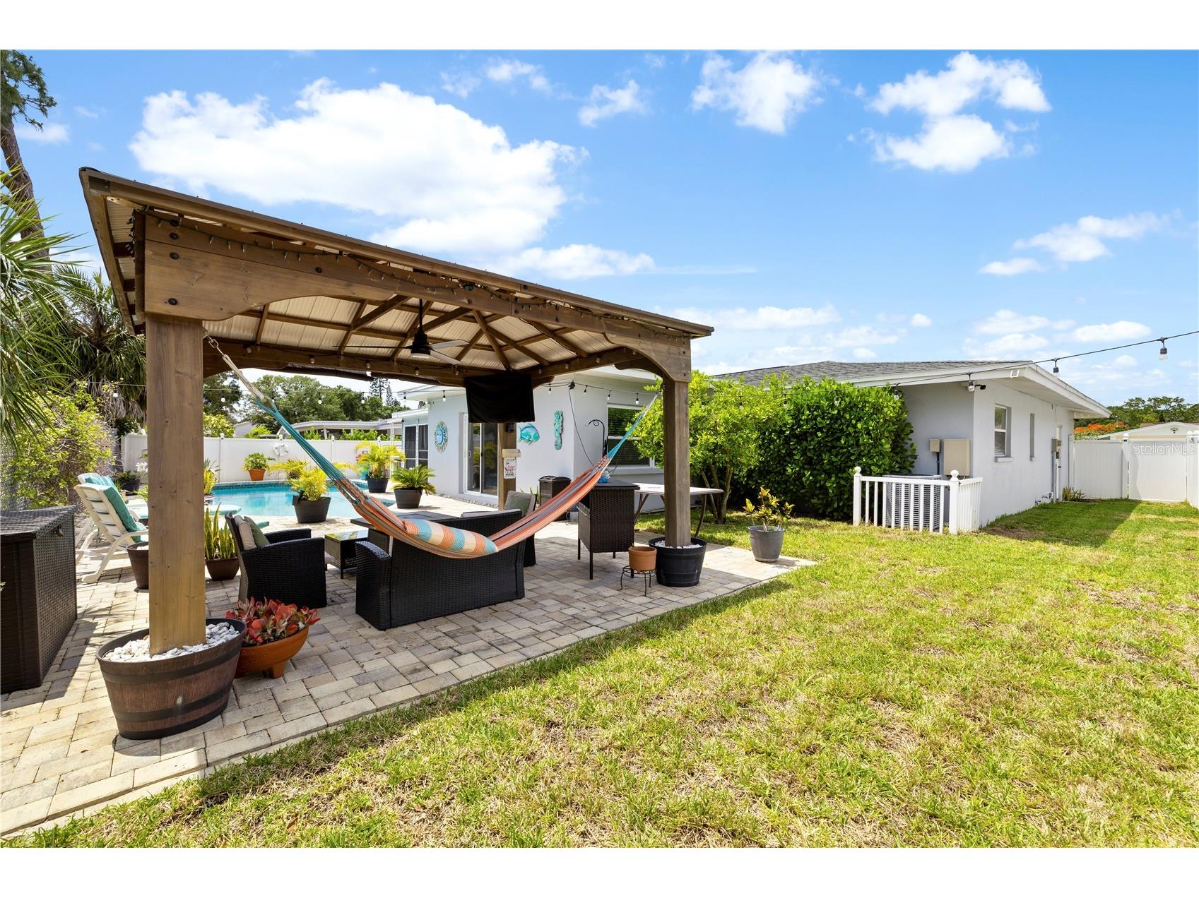 1930 74th Avenue N Saint Petersburg FL 33702 TB8508234 image26