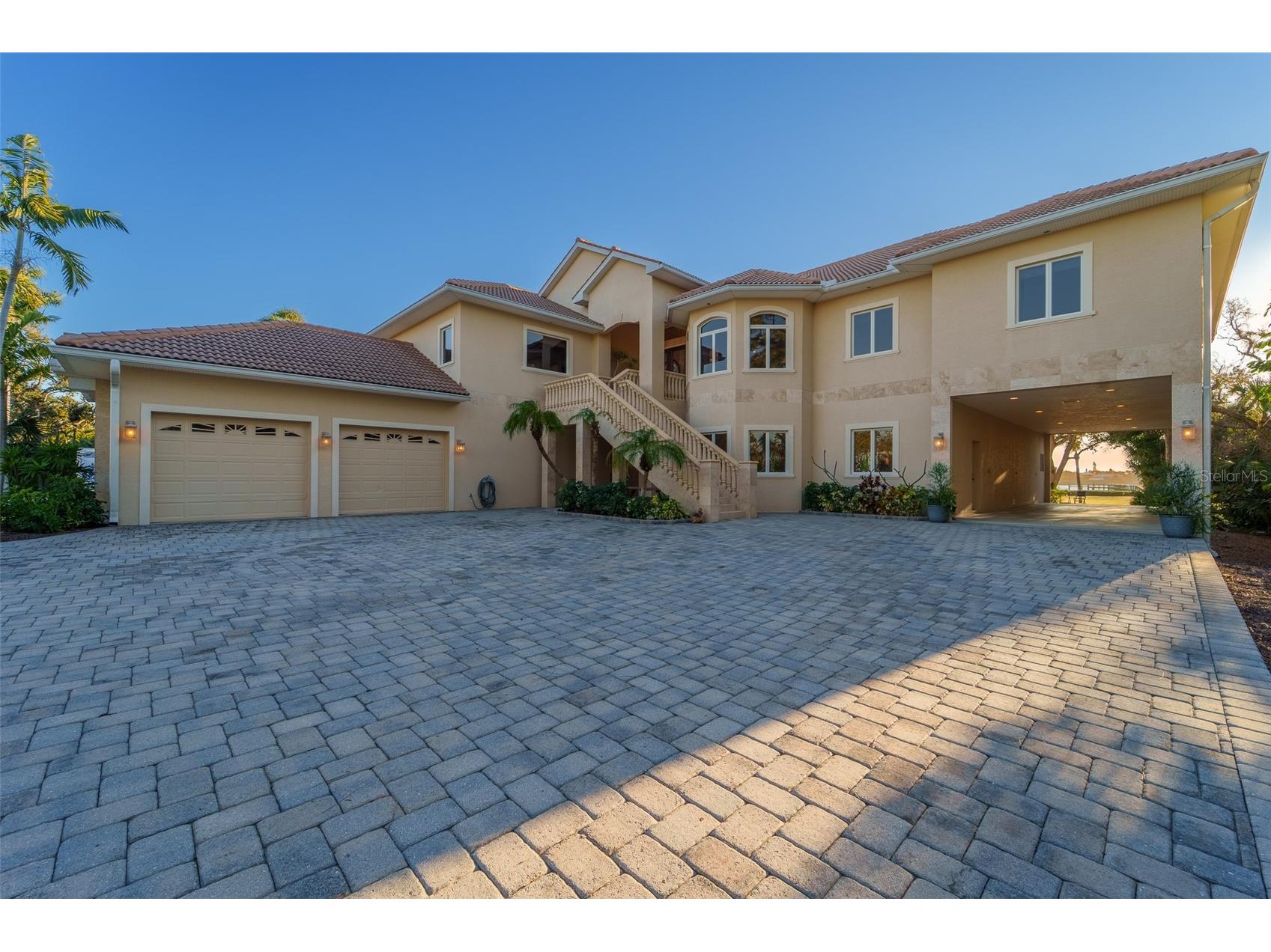 1930 Bayshore Drive Englewood FL 34223 A4666723 image2