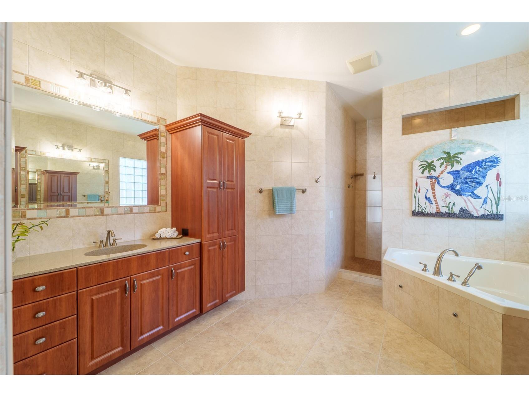 1930 Bayshore Drive Englewood FL 34223 A4666723 image22