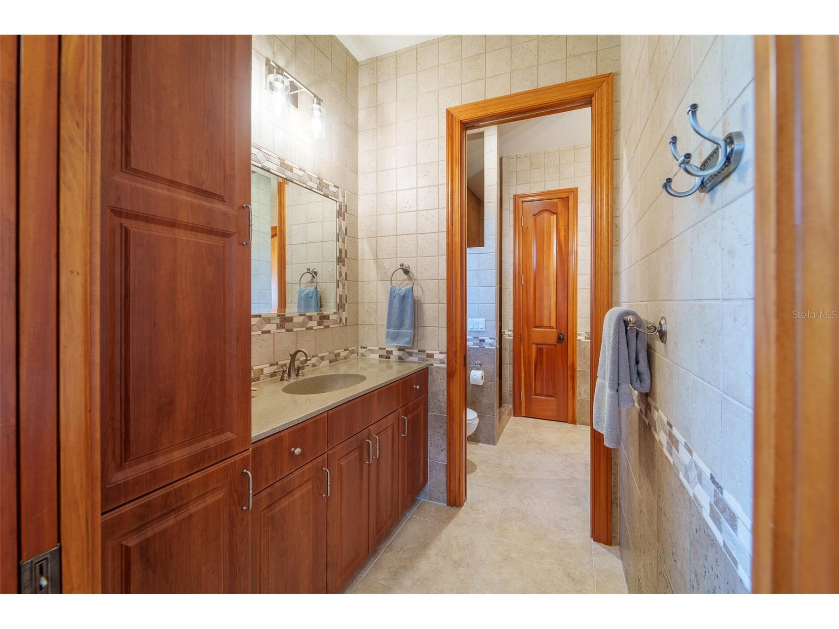1930 Bayshore Drive Englewood FL 34223 A4666723 image57