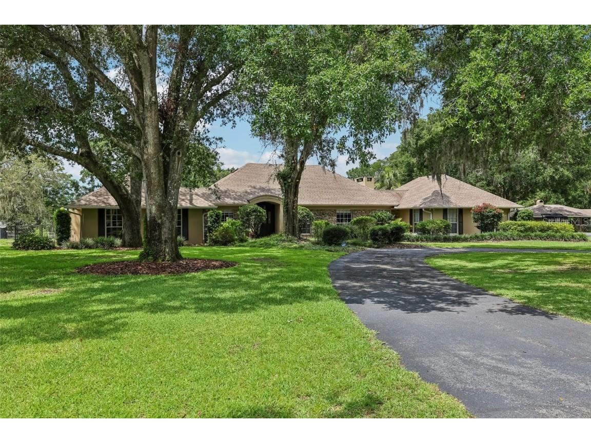 1930 Country Club Road Eustis FL 32726 G5097149 image1