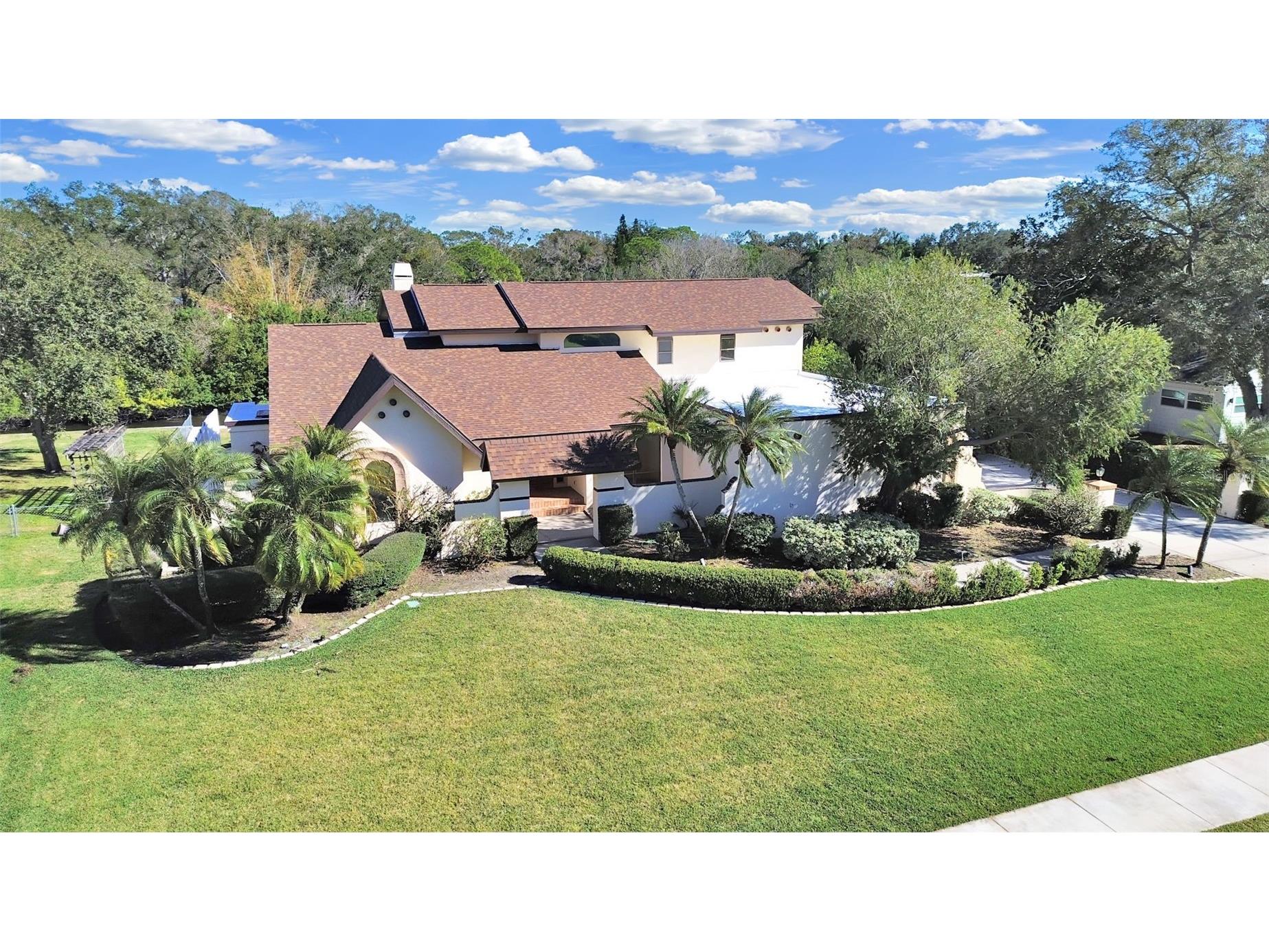 1930 Cove Lane Clearwater FL 33764 - ALLENS CREEK TB8472908 image1