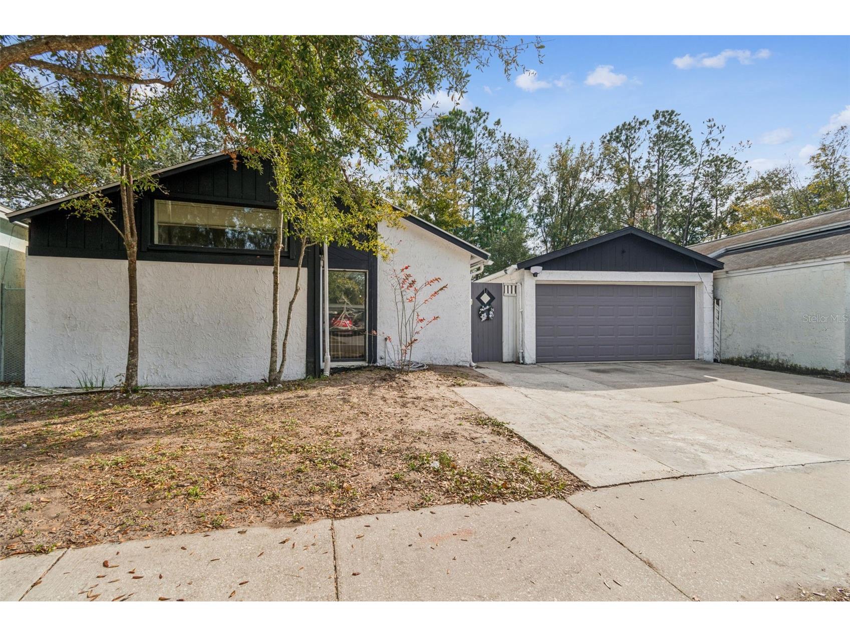 1930 Gregory Drive Tampa FL 33613 W7882425 image2