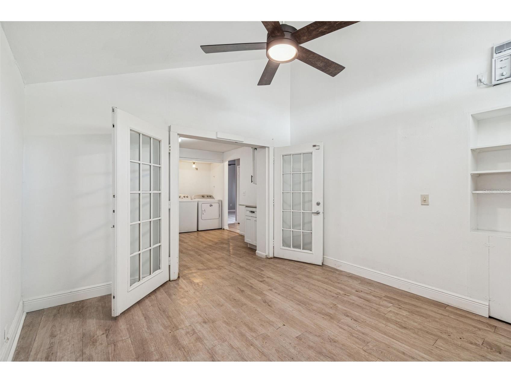 1930 Gregory Drive Tampa FL 33613 W7882425 image25