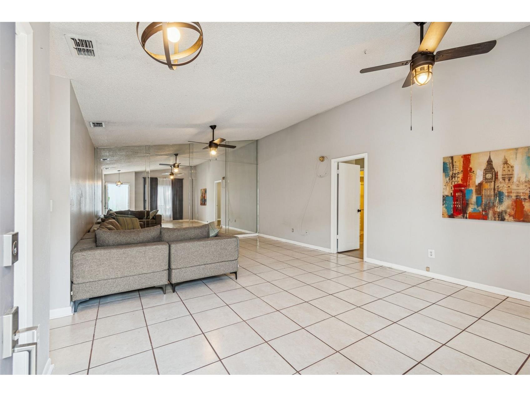 1930 Gregory Drive Tampa FL 33613 W7882425 image39
