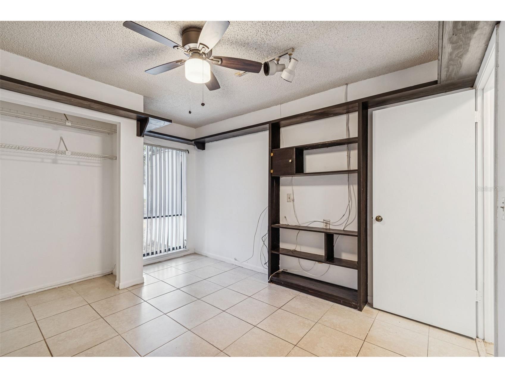 1930 Gregory Drive Tampa FL 33613 W7882425 image7