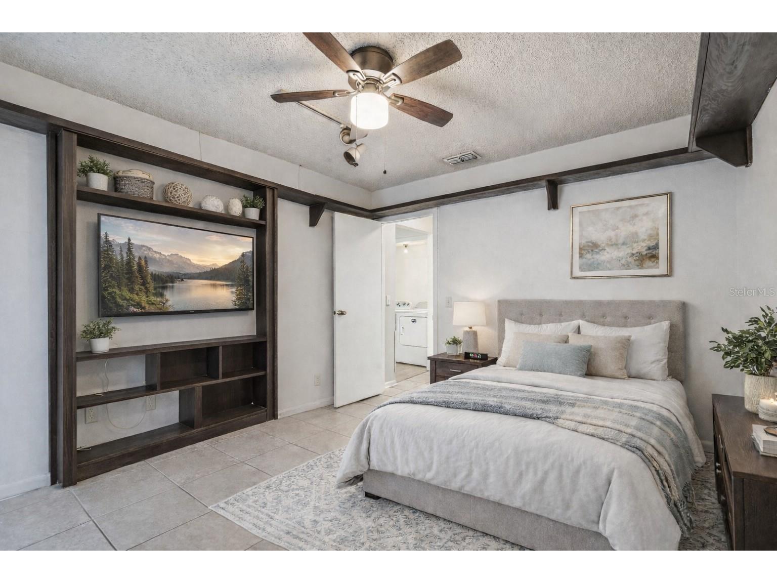 1930 Gregory Drive Tampa FL 33613 W7882425 image8