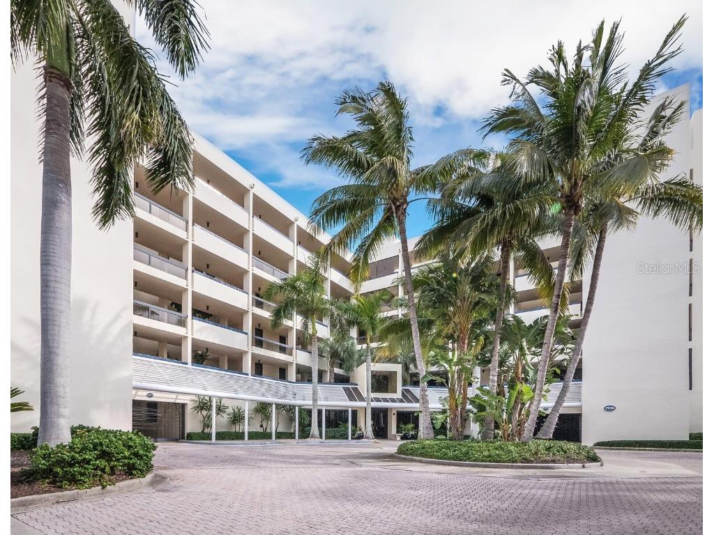 1930 Harbourside Drive 111, Longboat Key, FL, 34228 MLS A4603469 Edina Realty